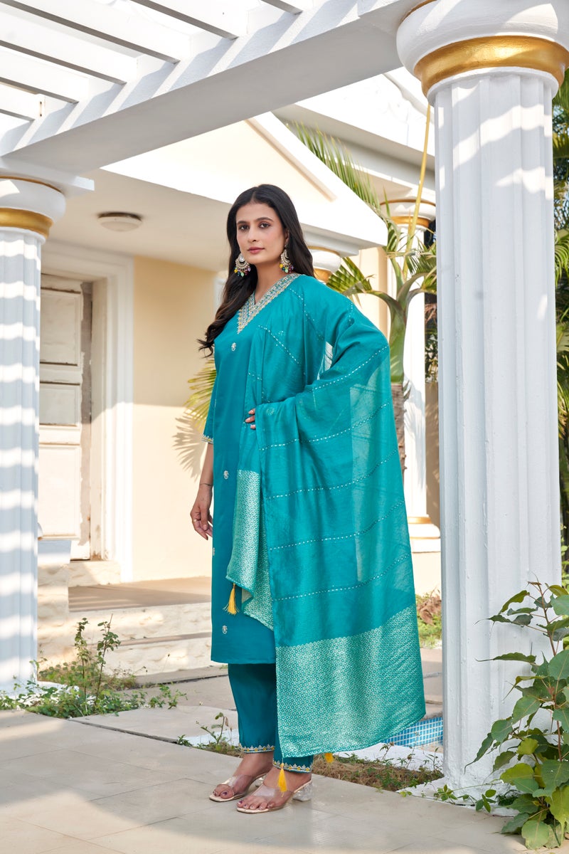 VISHVA CREATION Aqua Embroidered Kurta Set for Women - Image 3